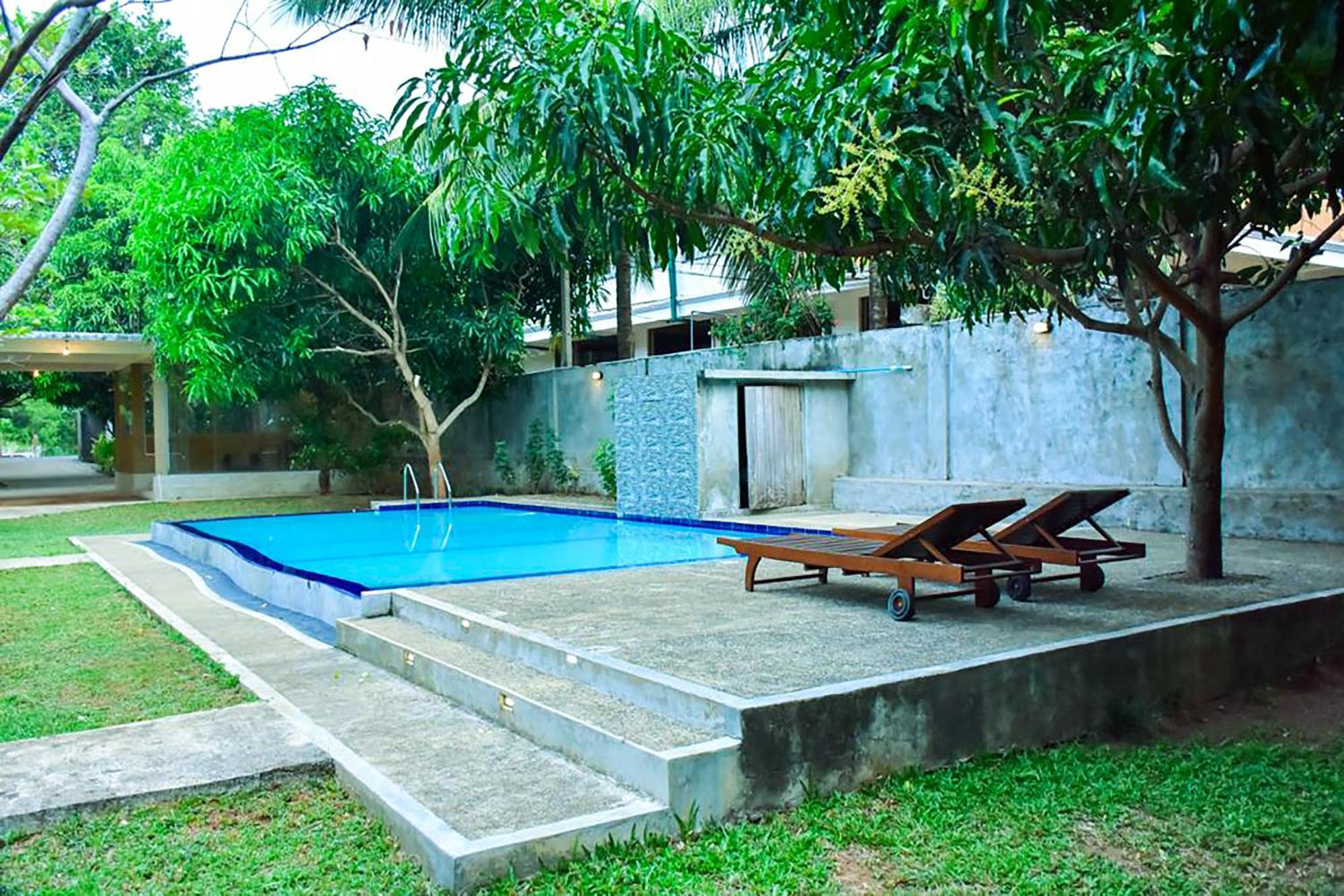 Tropicara Resort Sigiriya Exteriör bild